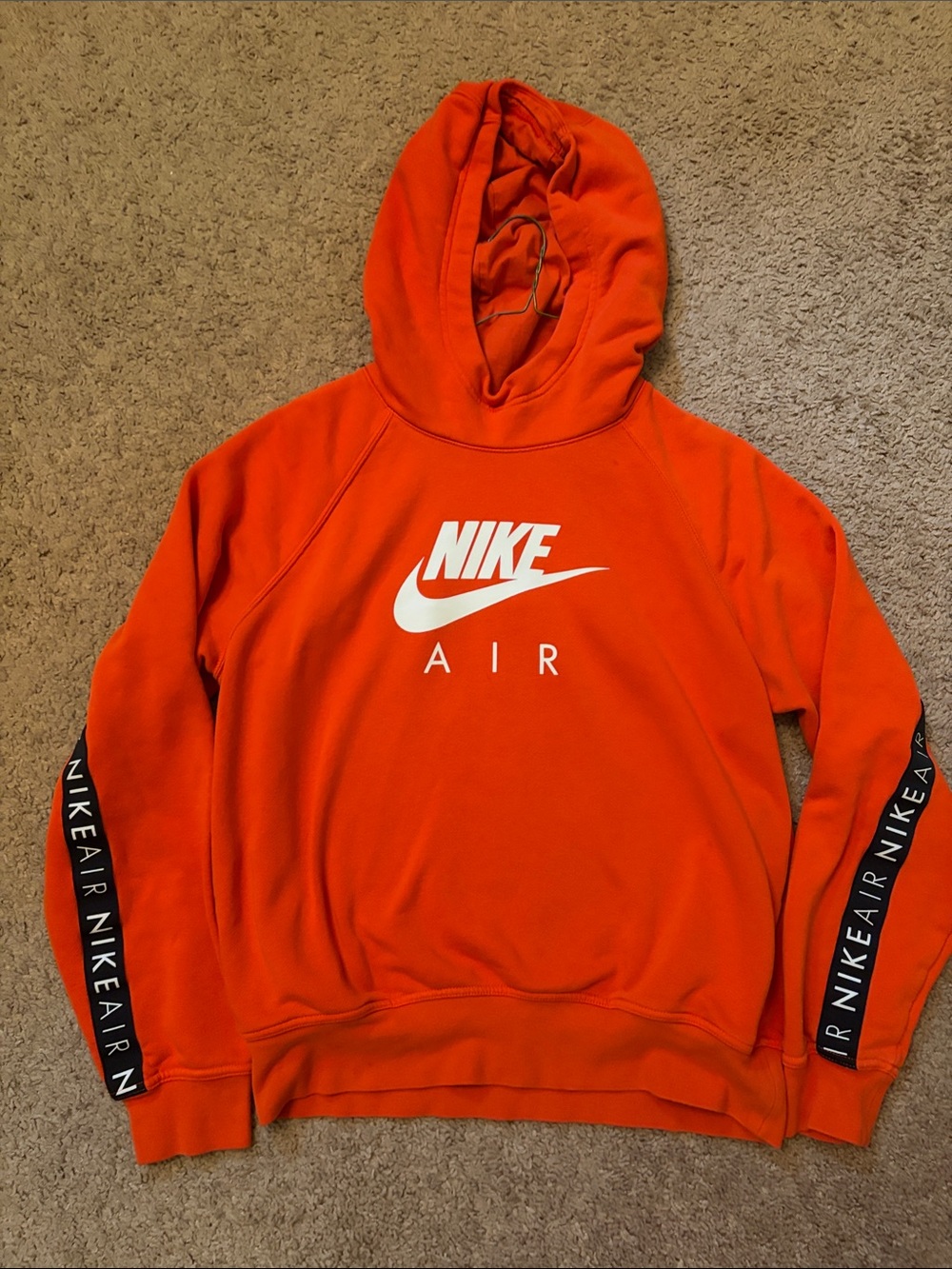 Nike Air Women’s LG Orange Hoodie with Logo

Very slight fade - good condition